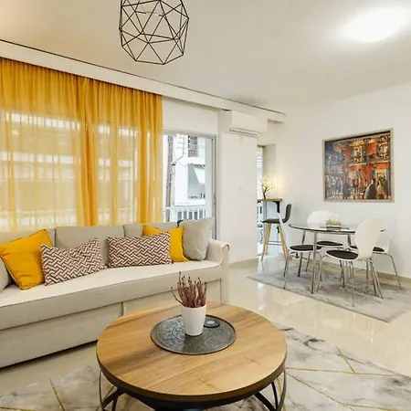 Spacious Stylish Studio Up To 4Ppl Close To Centre Thessaloniki Exterior photo