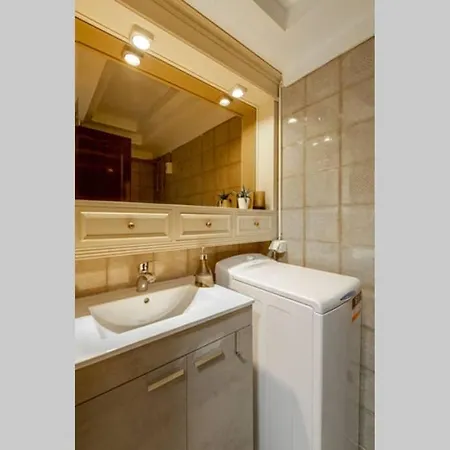Spacious Stylish Studio Up To 4Ppl Close To Centre Thessaloniki Exterior photo