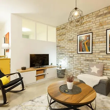 Spacious Stylish Studio Up To 4Ppl Close To Centre Thessaloniki Exterior photo